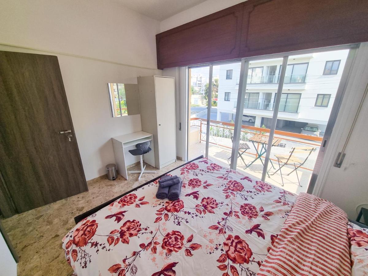 Luxury City Rooms لارنكا المظهر الخارجي الصورة