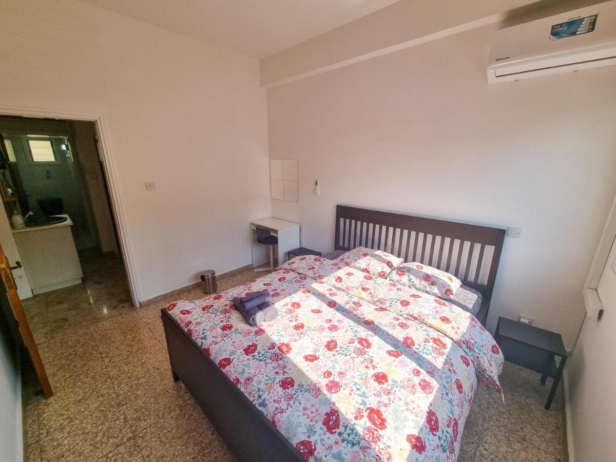Luxury City Rooms لارنكا المظهر الخارجي الصورة